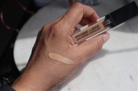 givenchy prisme concealer swatches|PRISME LIBRE SKIN.